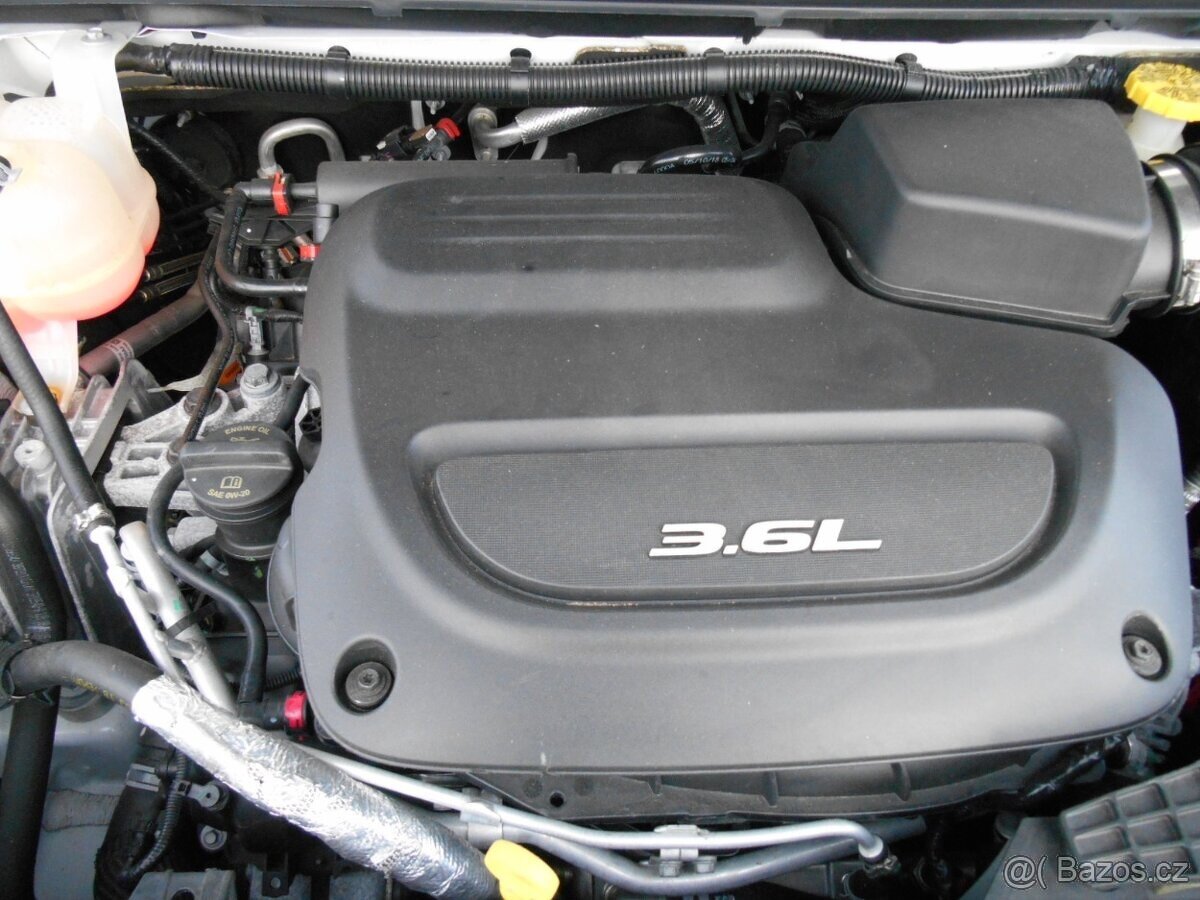 Chrysler Pacifica - Díly - 2