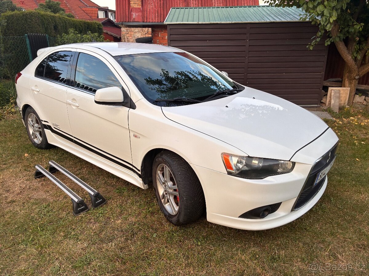 Mitsubishi Lancer 1.8 Mivec - 2