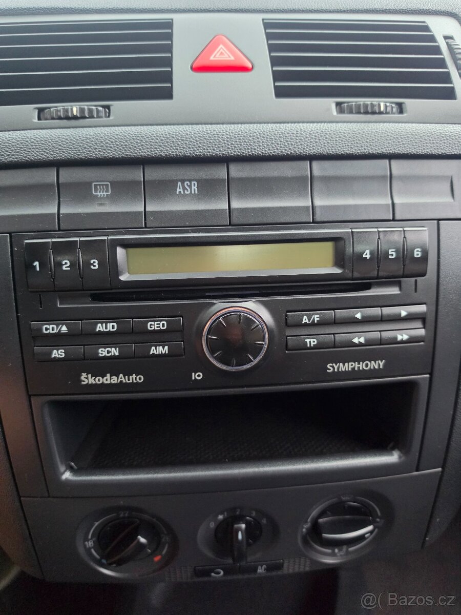 Škoda symphony - 2