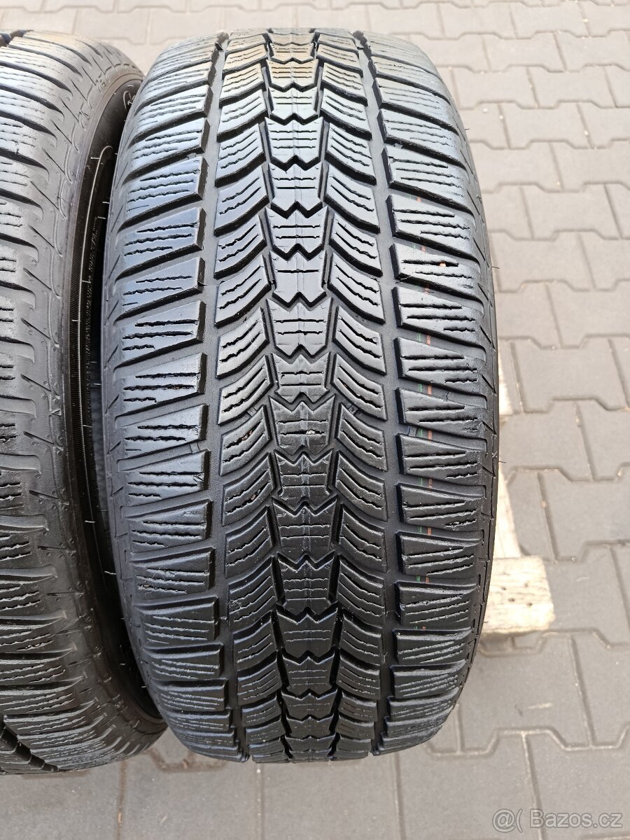 215/55/17 zimní pneu sava - 2