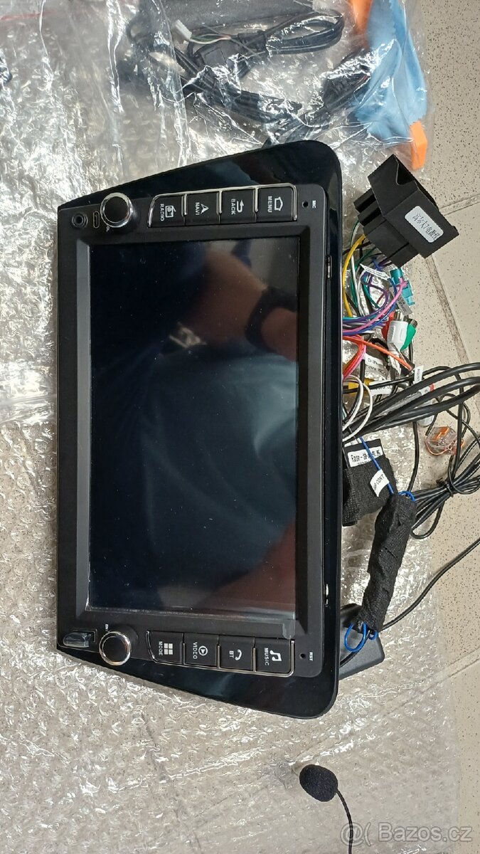 Autorádio Android 15 8GB /256 GB - 2