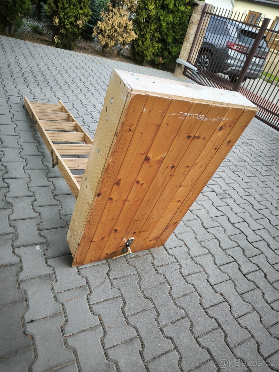 Dřevěné půdní schody - 2