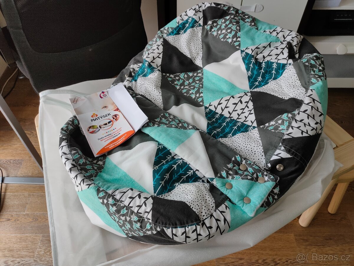 Zklidňující pelíšek Matýsek, barevný vzor - 2