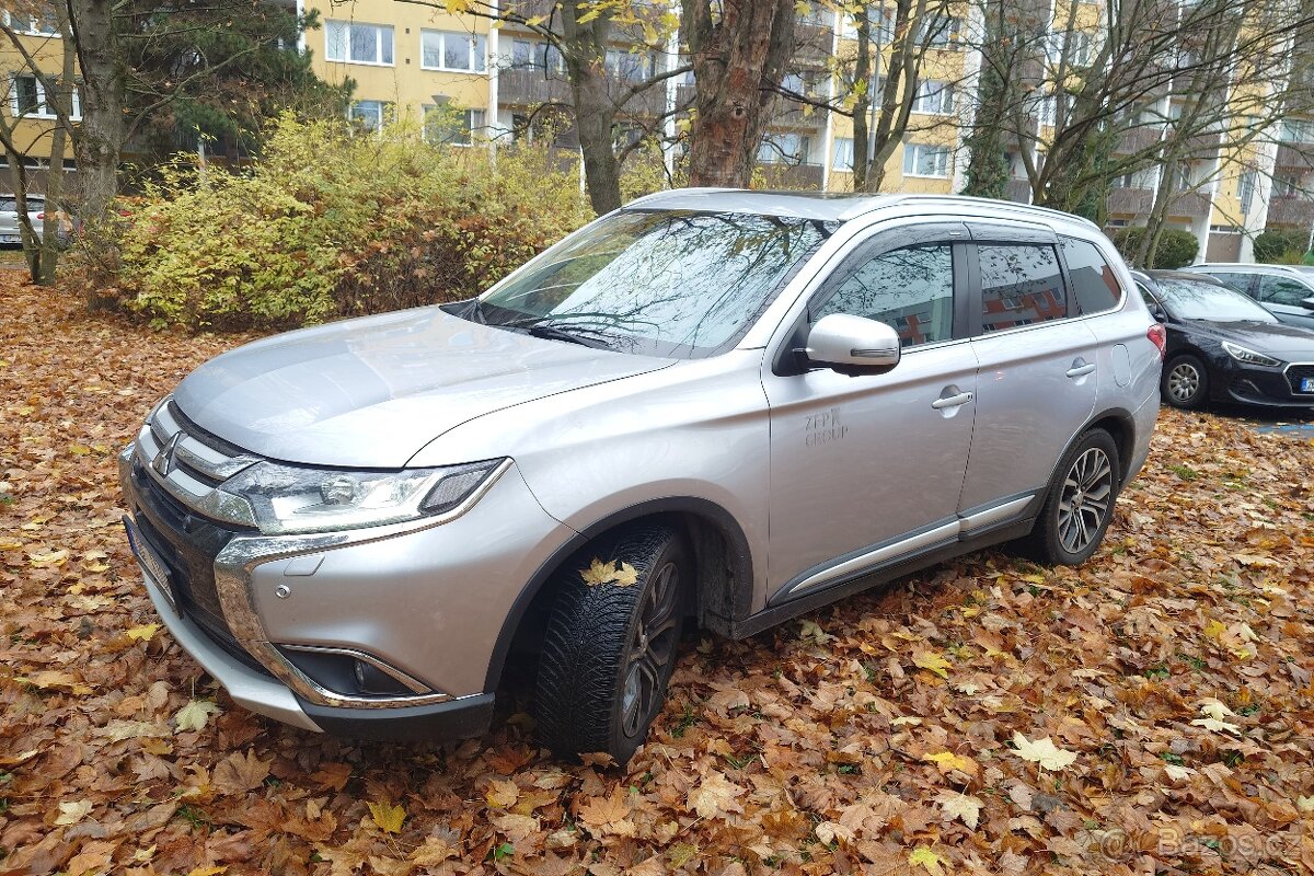 Mitsubishi Outlander 2.2DI-D, 4x4, 2017, automat, pádla. - 2
