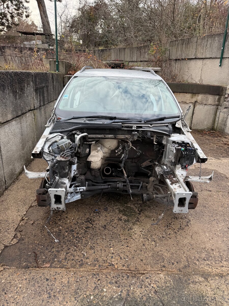 Kastle Škoda Octavia 3 kombi 1.6 tdi - 2