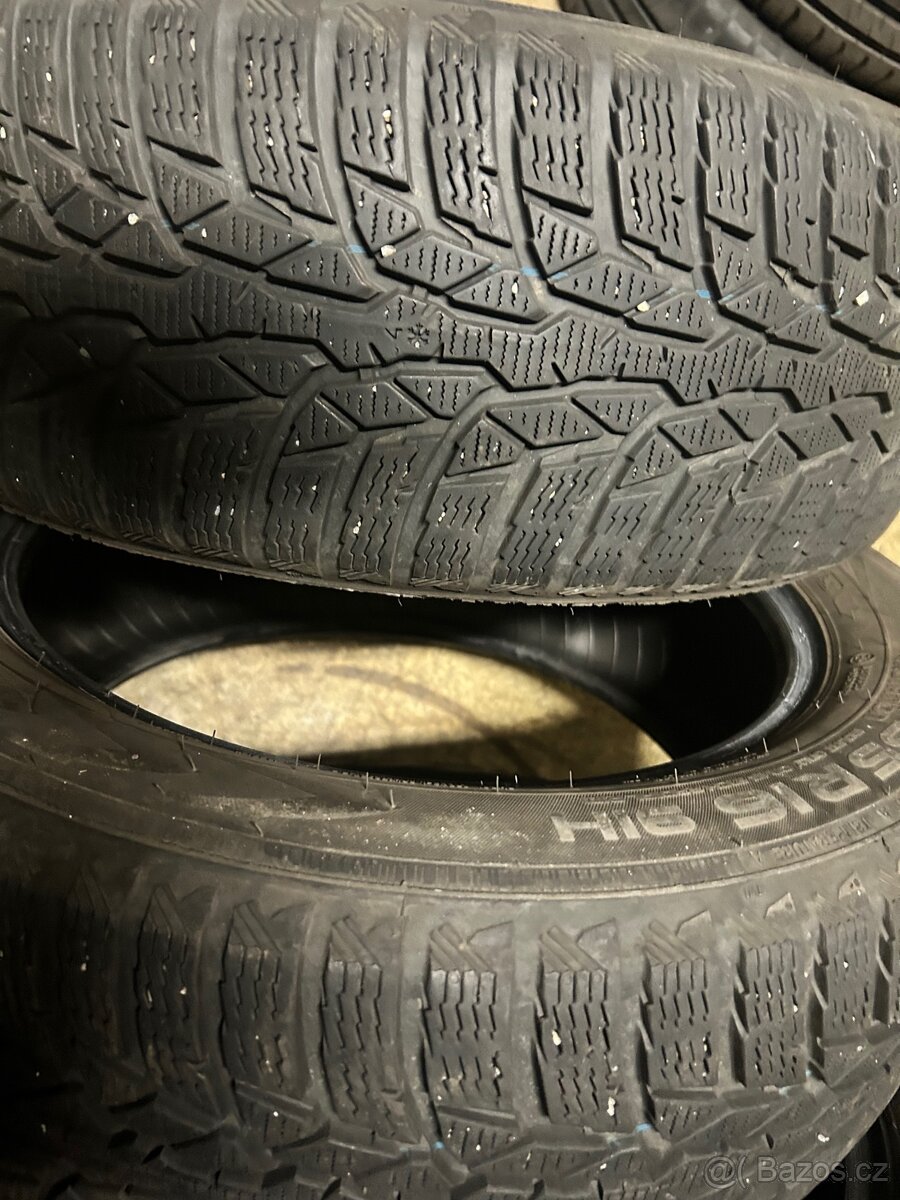 205/55/16 nokian - 2