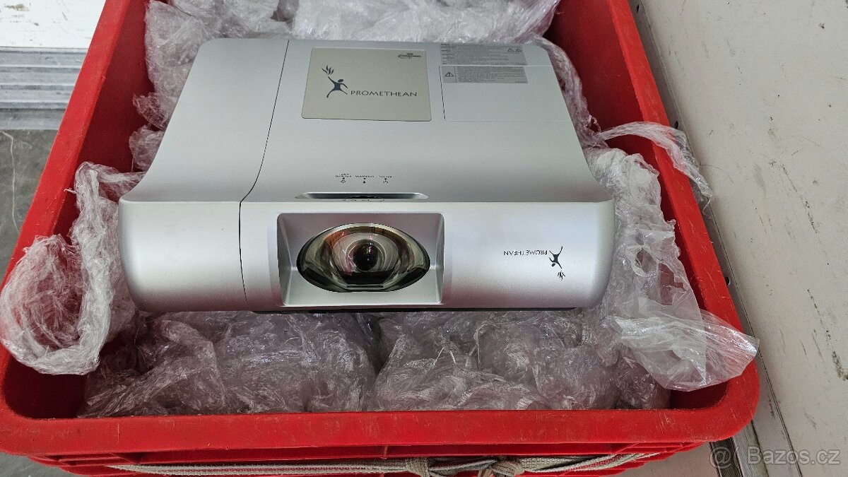 SMARTBOARD Tabule + projektor PROMETHEAN - 2