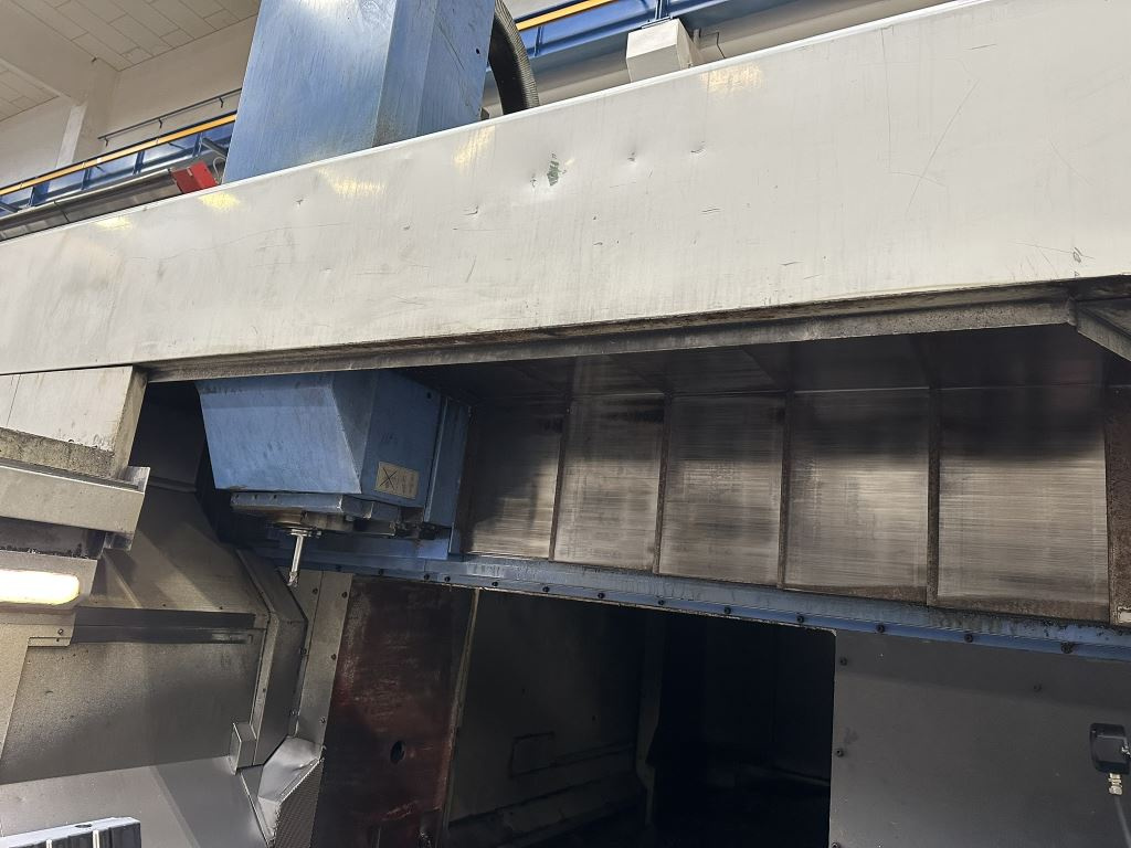 Vertikální obráběcí centrum MAZAK FJV 60/120 - 2