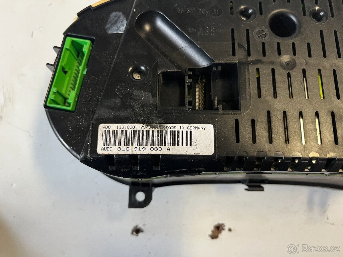 Budíky Audi 8L0919880 - 2