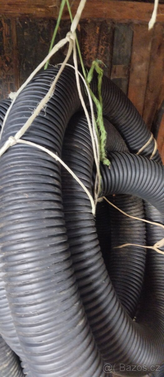 Drenážní trubka 160 - 2