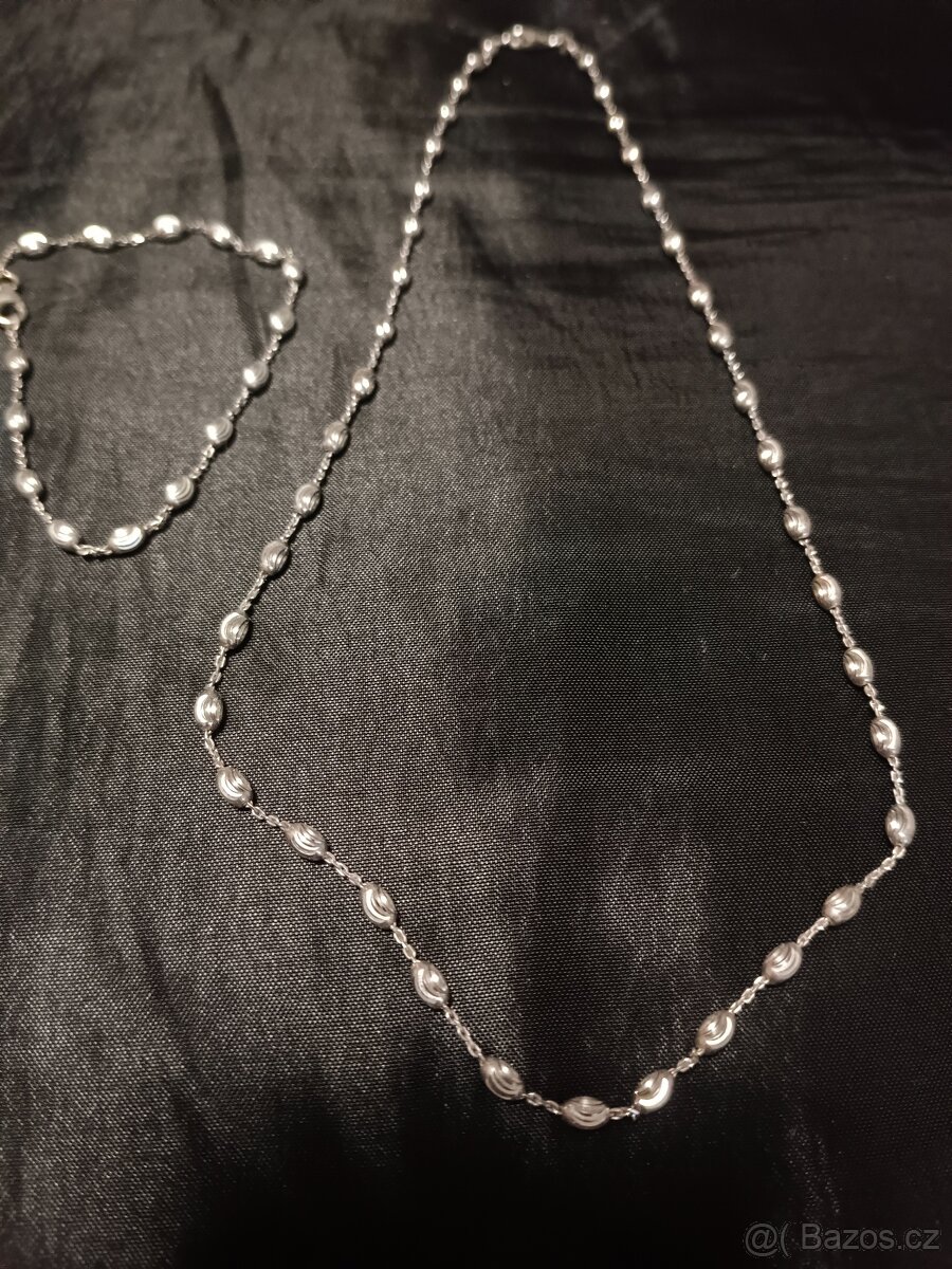 Krásná stříbrná souprava - 2