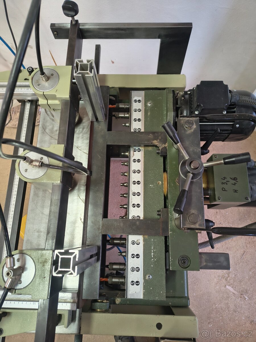 kolíkovačka SCM - 2