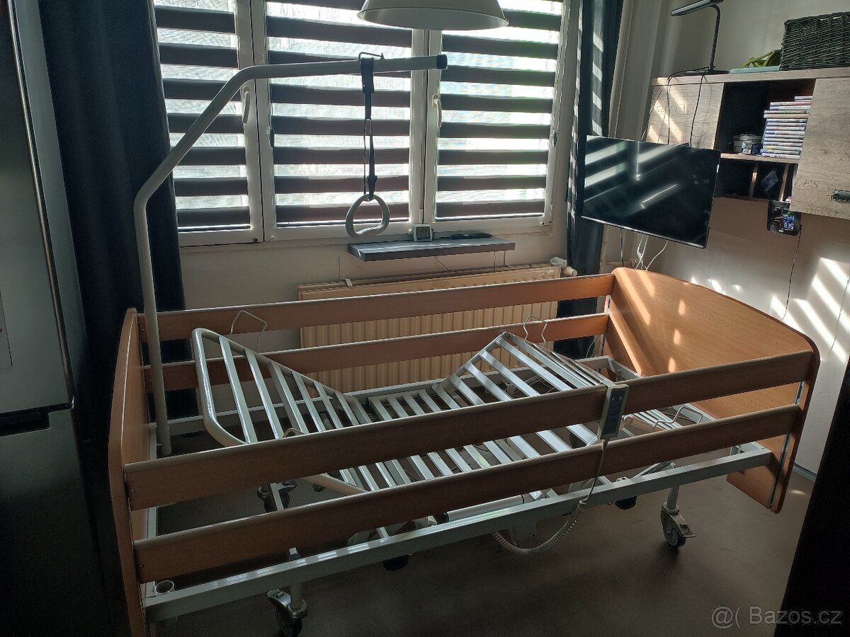 Elektrická polohovací postel - 2