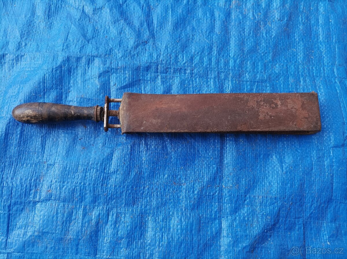 Starý brousek na břitvu - 2