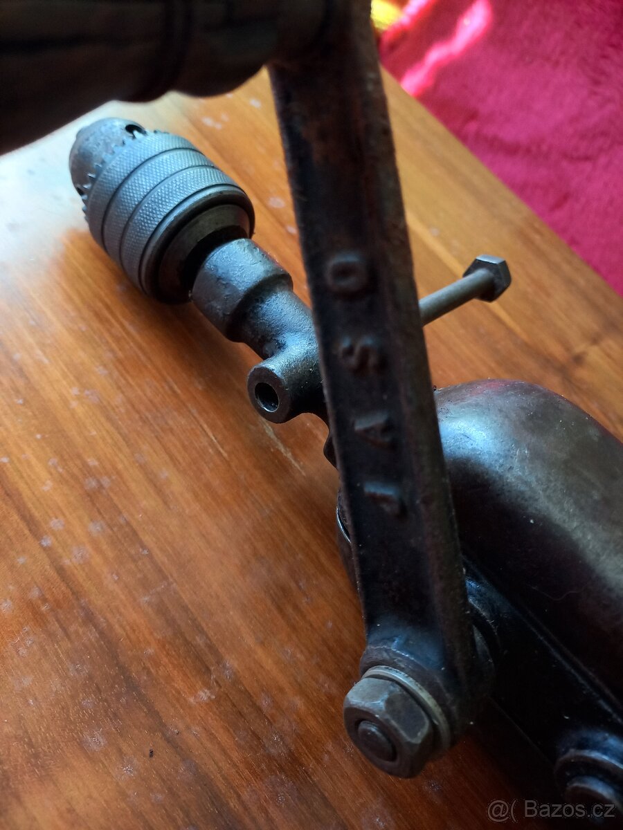 Ruční vrtačka - 2