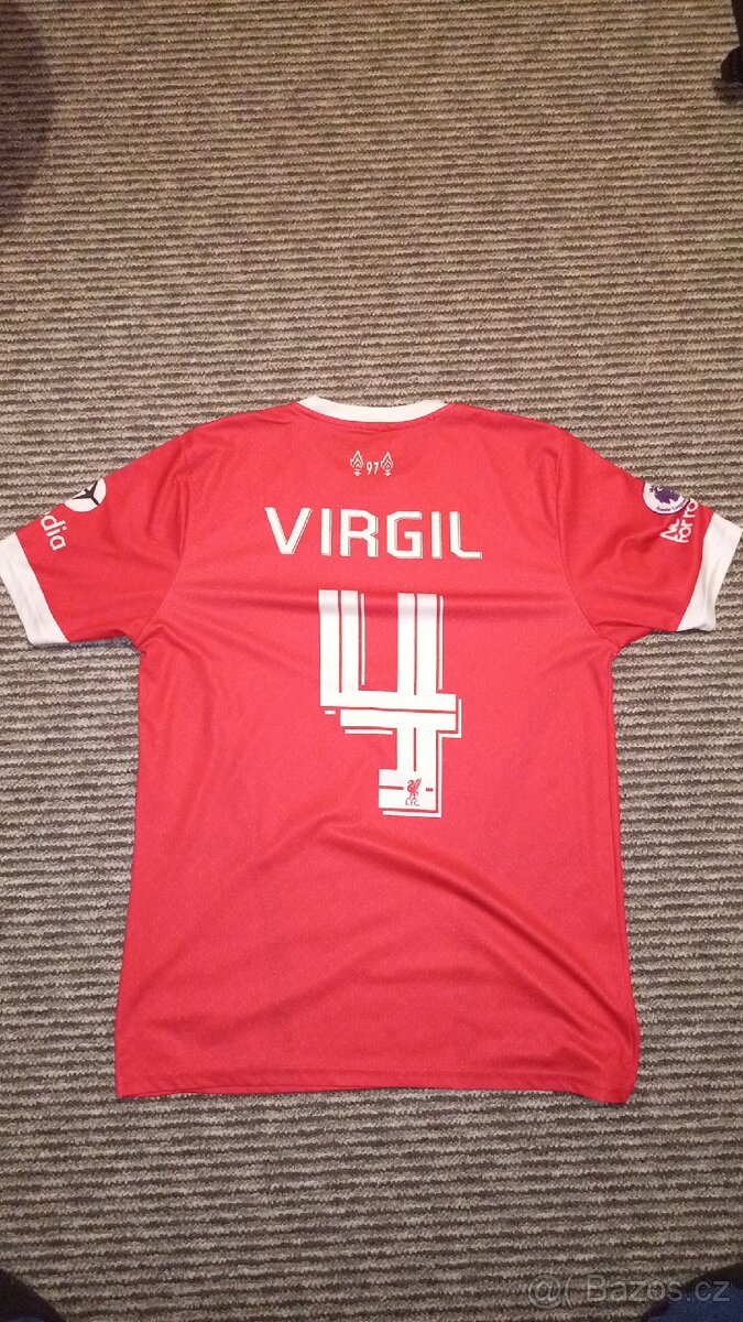 Liverpool dres - 2