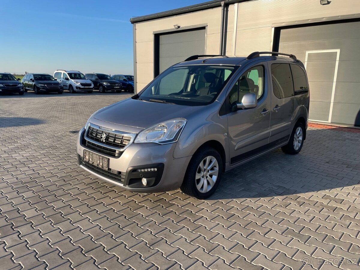 Peugeot Partner 1.6Hdi 88kw, 7 míst, po servise - 2