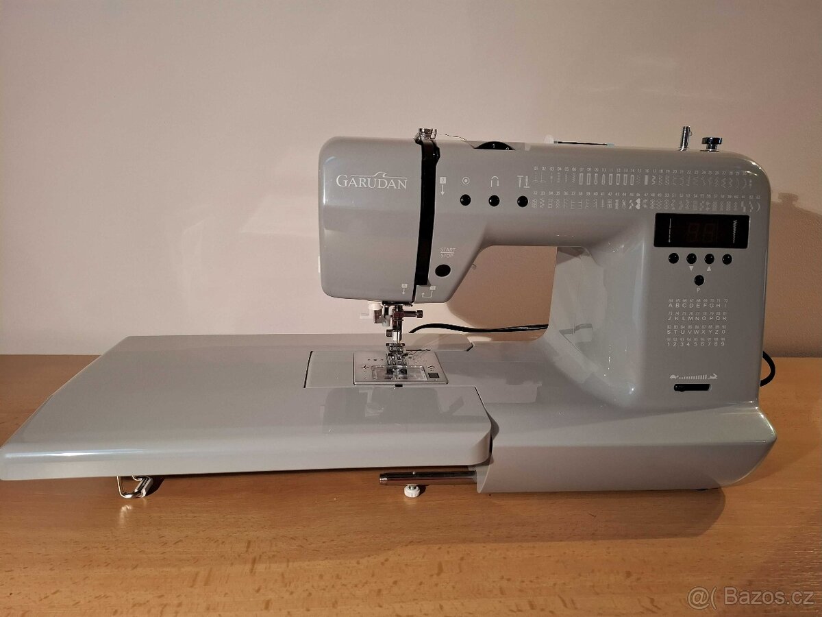 šijací stroj - 2