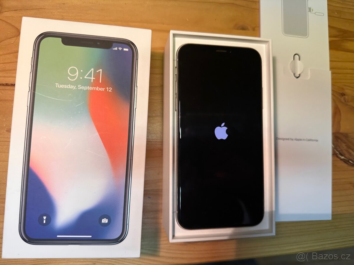 Prodám iPhone X 64 GB bílý - 2