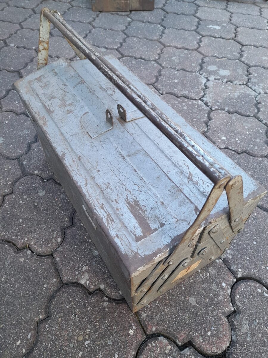 Kufr s nářadím - 2