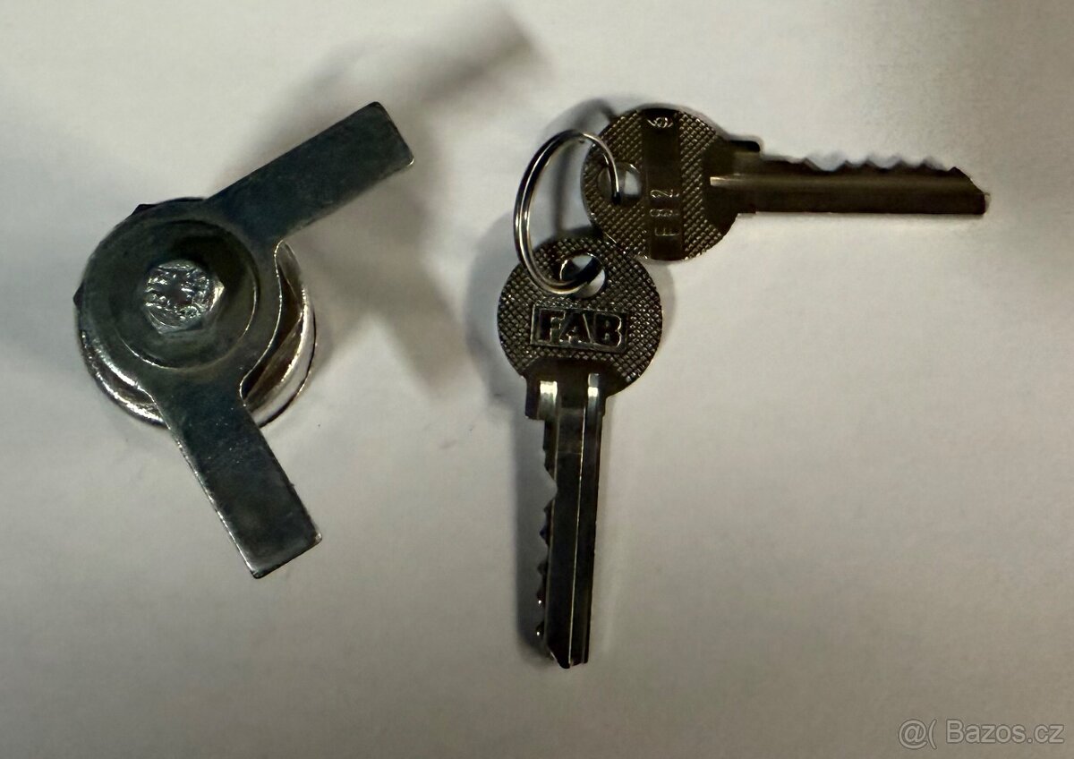 Zámek dveří Škoda 100/110 - 2