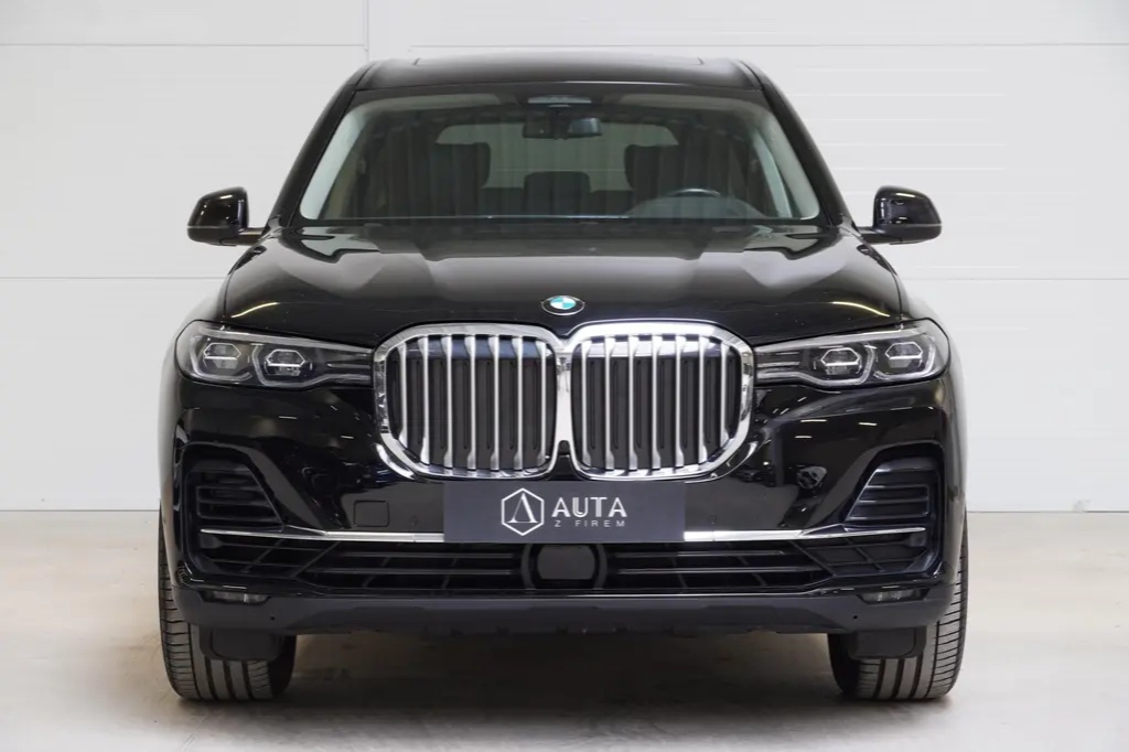BMW X7, 40D,SOFTCLOSE,PANO,HUD,ČR,DPH - 2