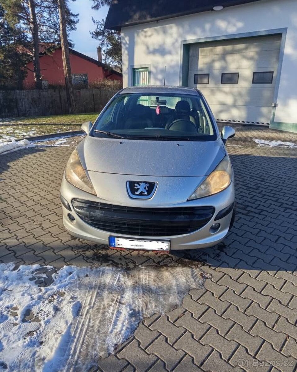 Peugeot 207 1.4hdi NOVA STK - 2