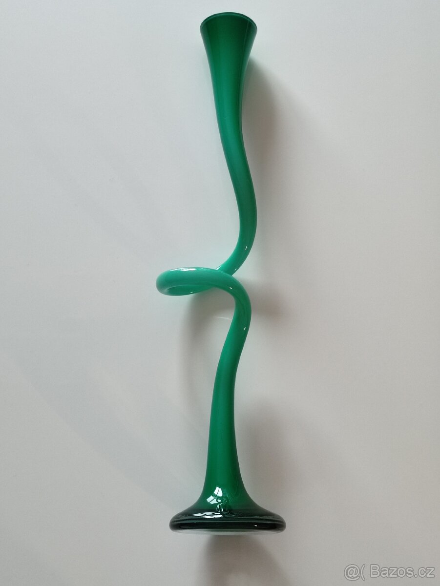 Váza kroucená zelená - 2