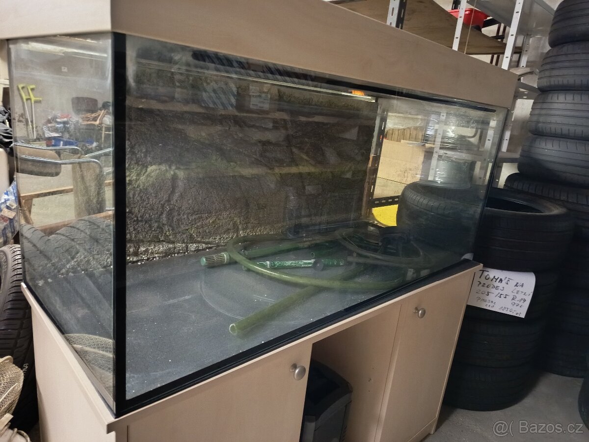 Prodam akvarium - 2