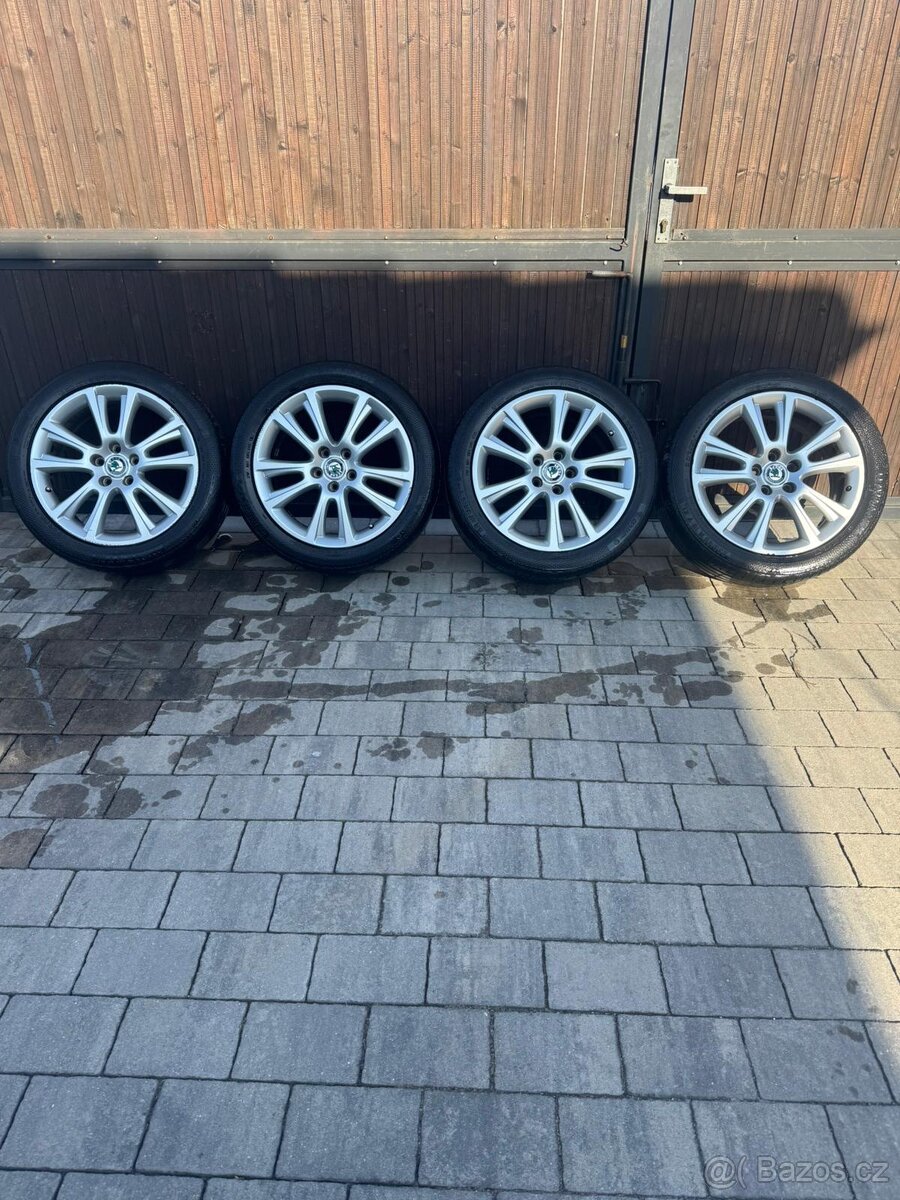 Škoda Octavia RS Zenith - 2