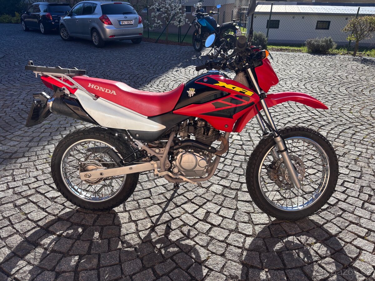 Prodám Honda XR125L 2006