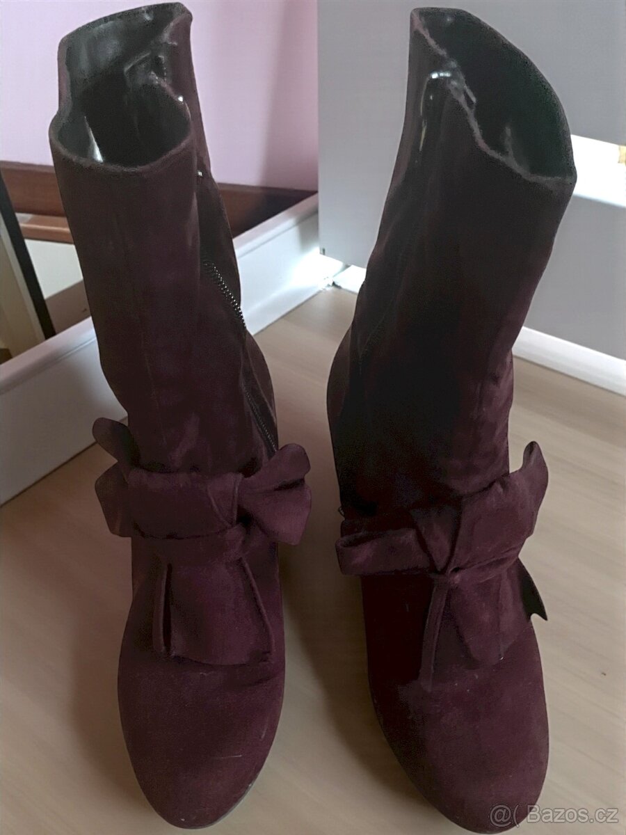 dámské kozačky, zimní boty v dobovém, historickém stylu - 2