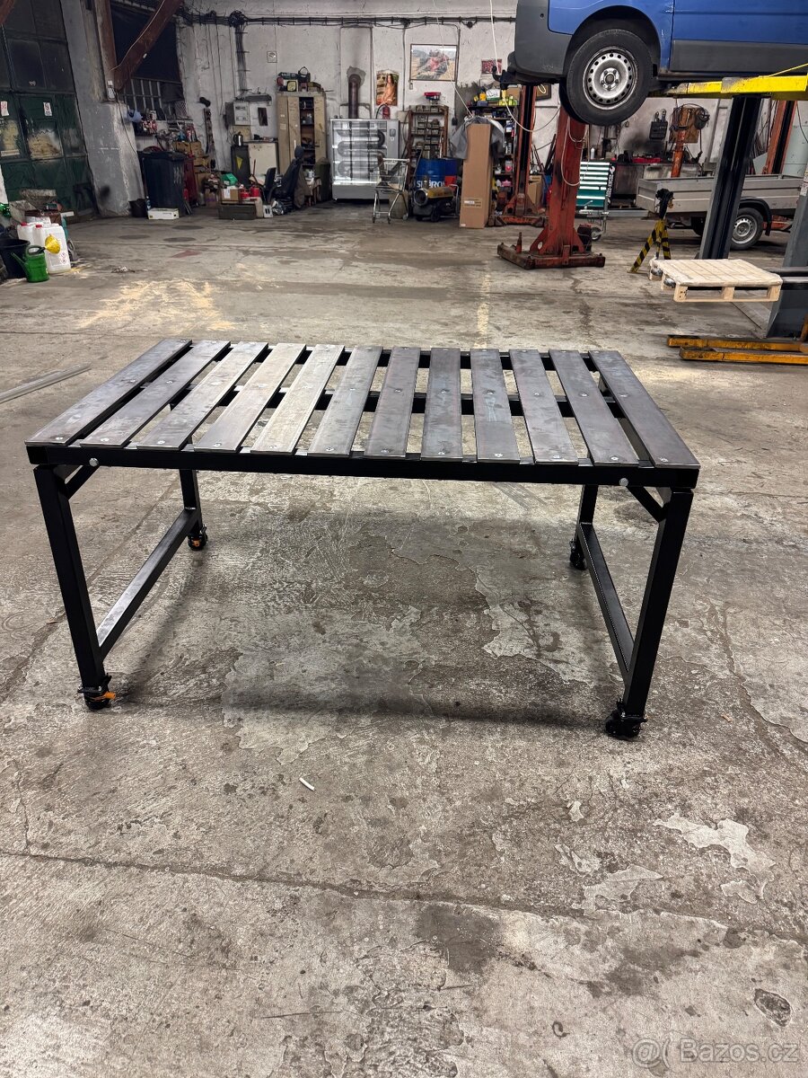 Svařovací stůl - 2