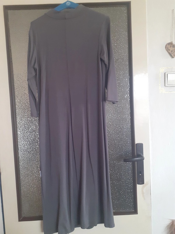 Krásné zimní šedé šaty značky Dmania, XL - 2
