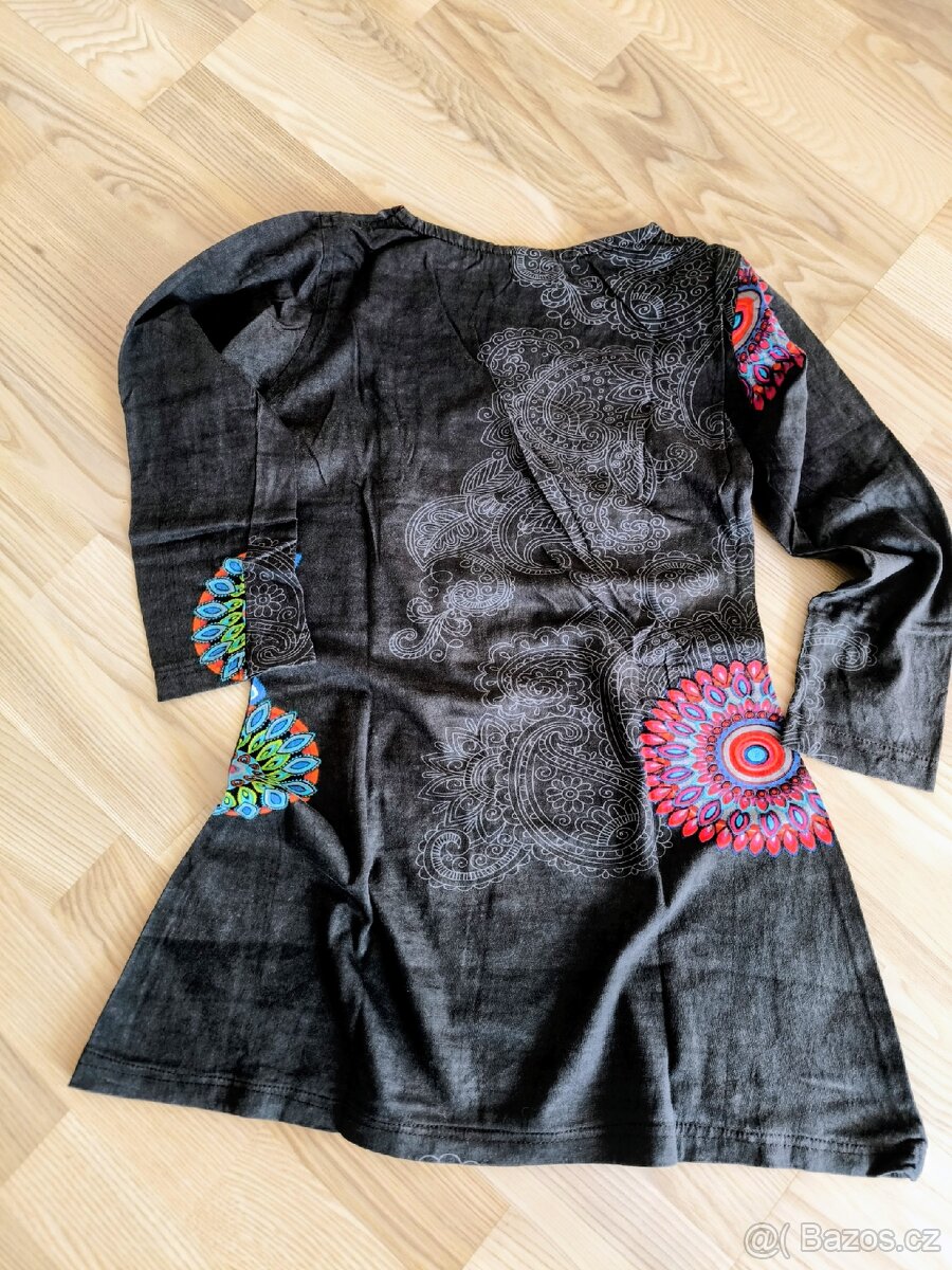 Šaty šedé s mandalou - 2