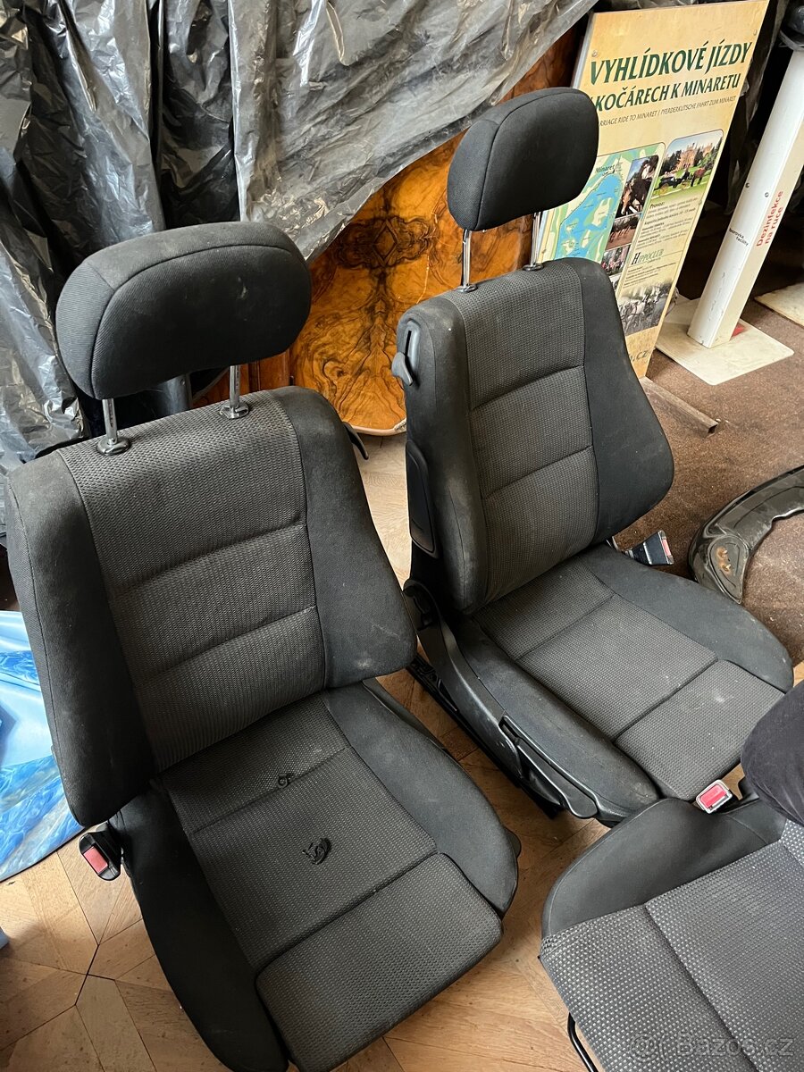 Přední sedačky Opel Astra G - 2