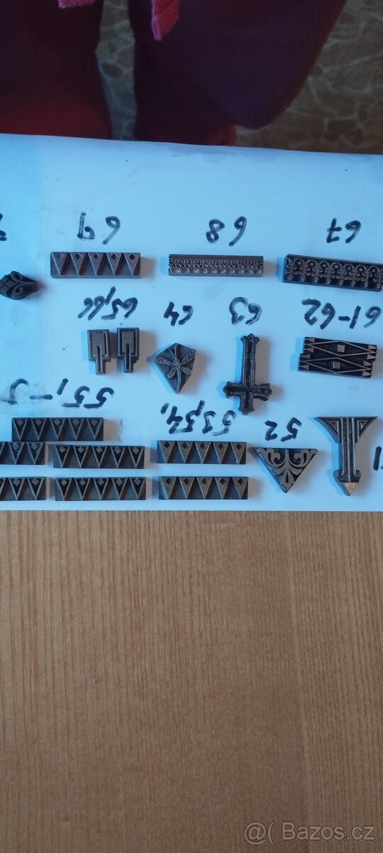 Staré mosazných štočky - 2