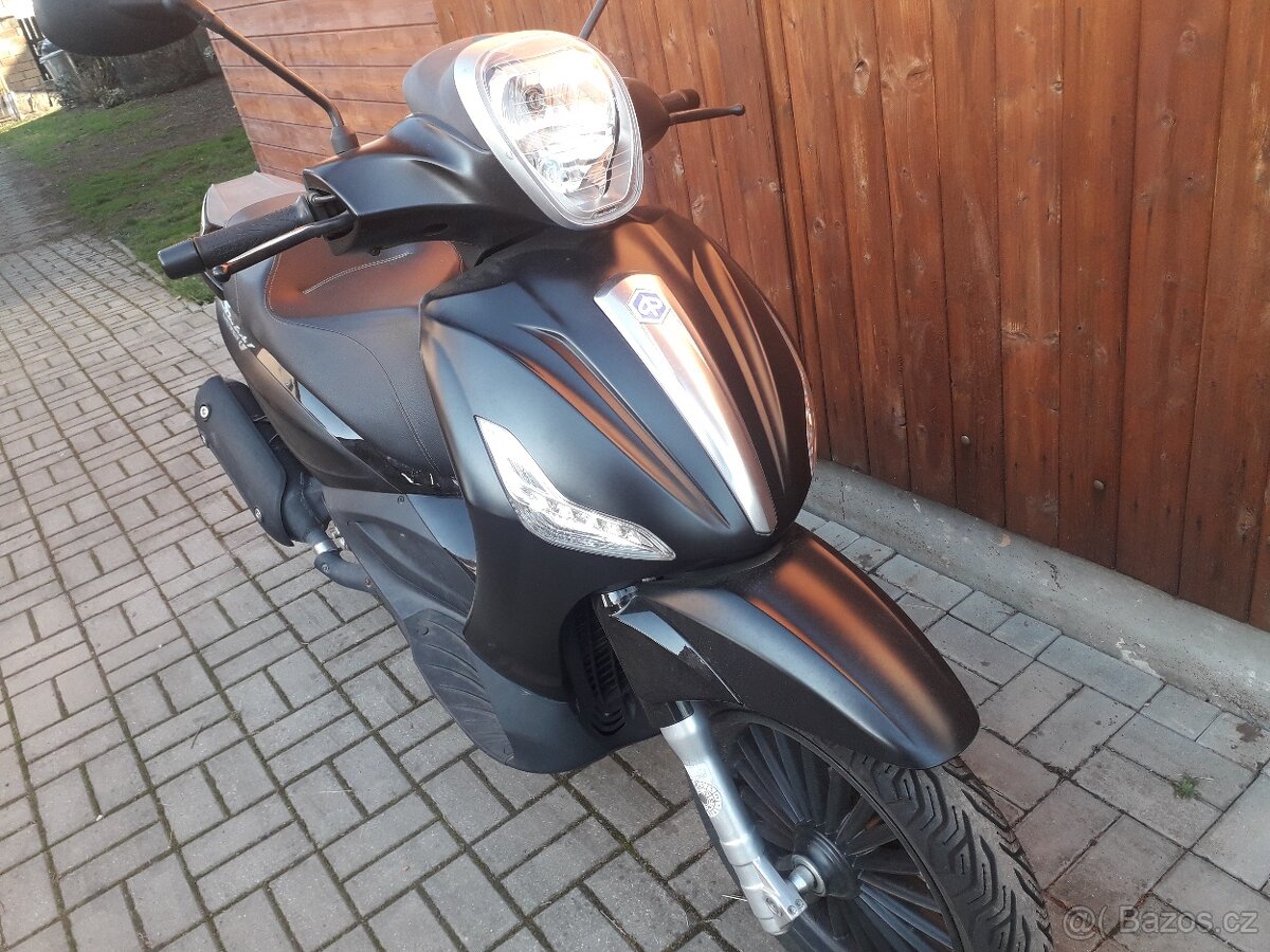 Piaggio Beverly 125 i.e. - 2