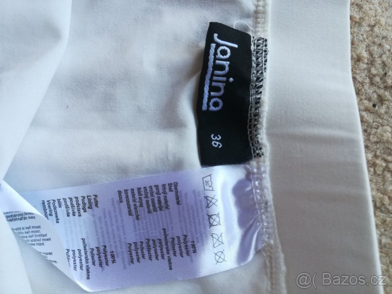 Krátké kraťasy a sukně - 2