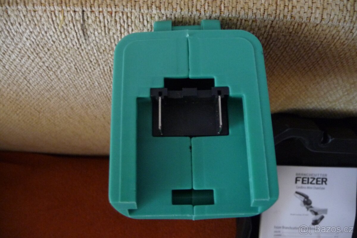 prodej AKU řetězové pilky - 2