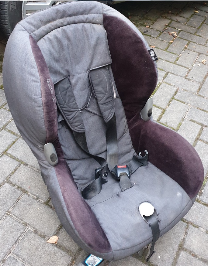 Dětská sedačka MAXI-COSI 9-18kg na zadní i přední sedadlo - 2