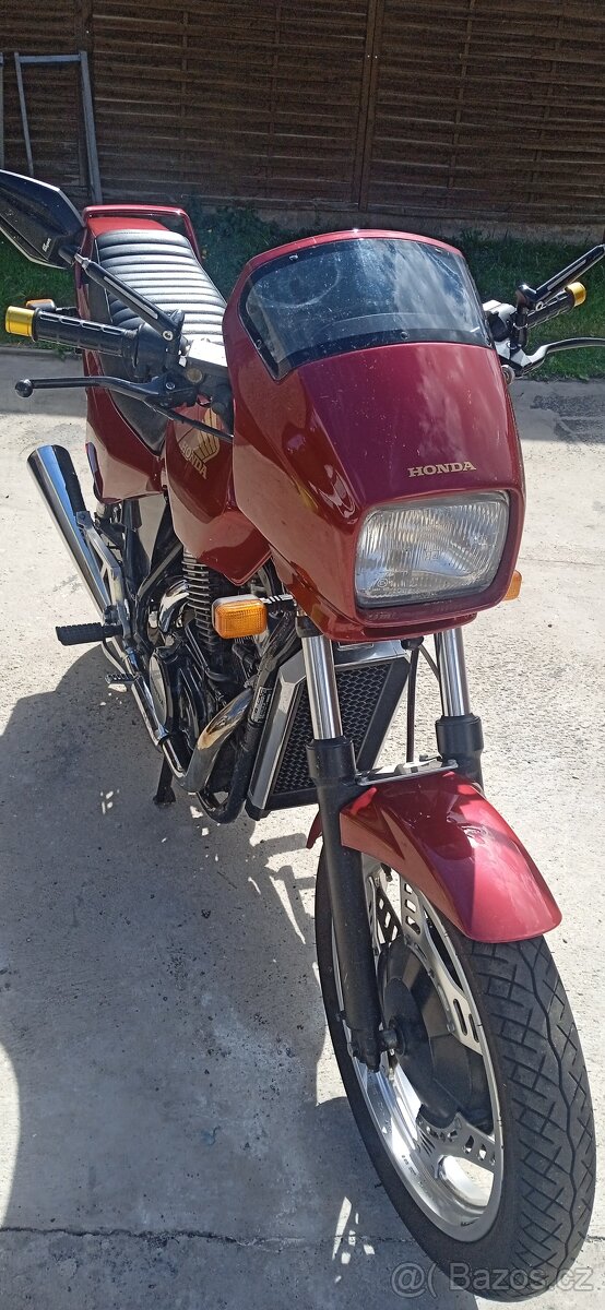 Honda VT500 - 2