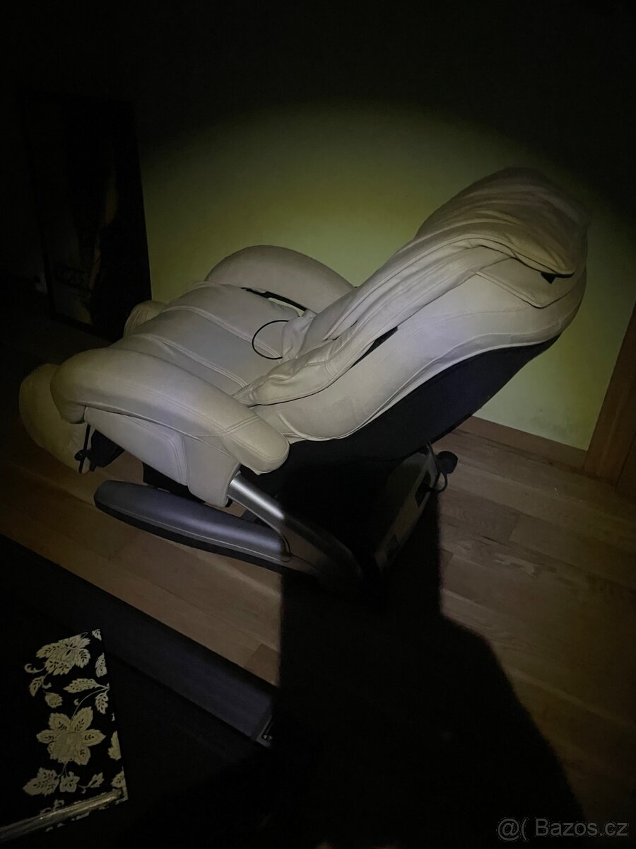 Masážní křeslo - 2