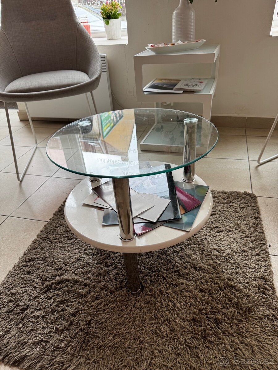 Konferenční stolek - 2