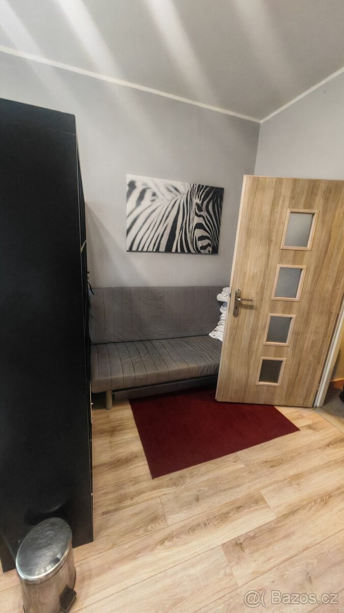 Krátkodobý pronájem, SPĚCHÁ - 2