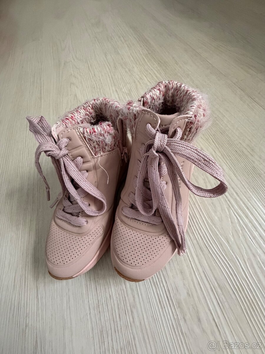 Kotníčkove boty Skechers, vel.26 - 2