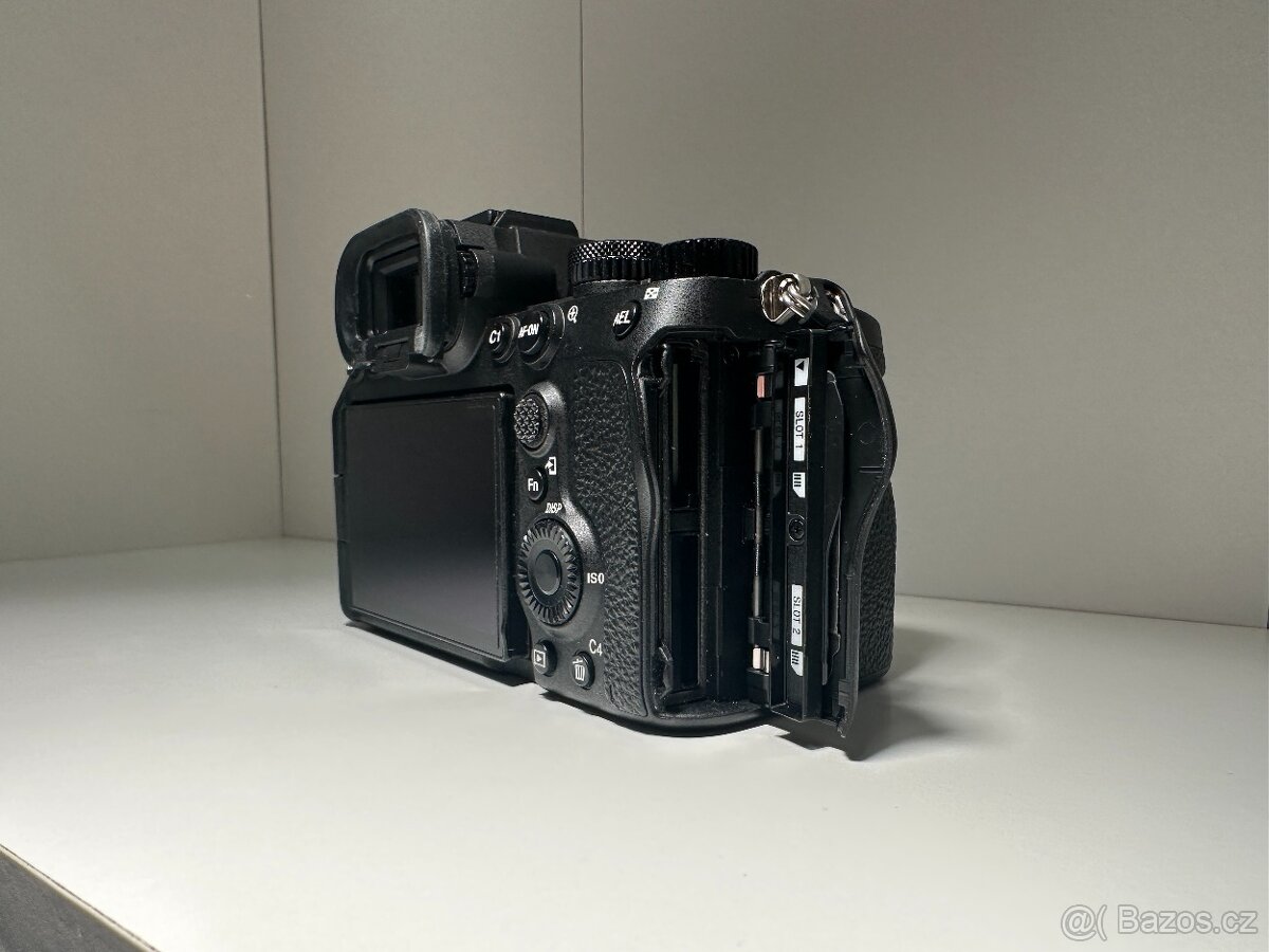 SONY A7 IV tělo - 2