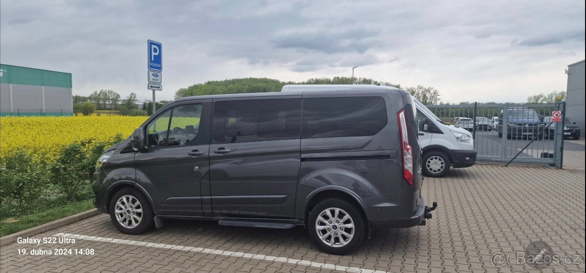 Ford Tourneo Custom Titánium 320 136kw - 2
