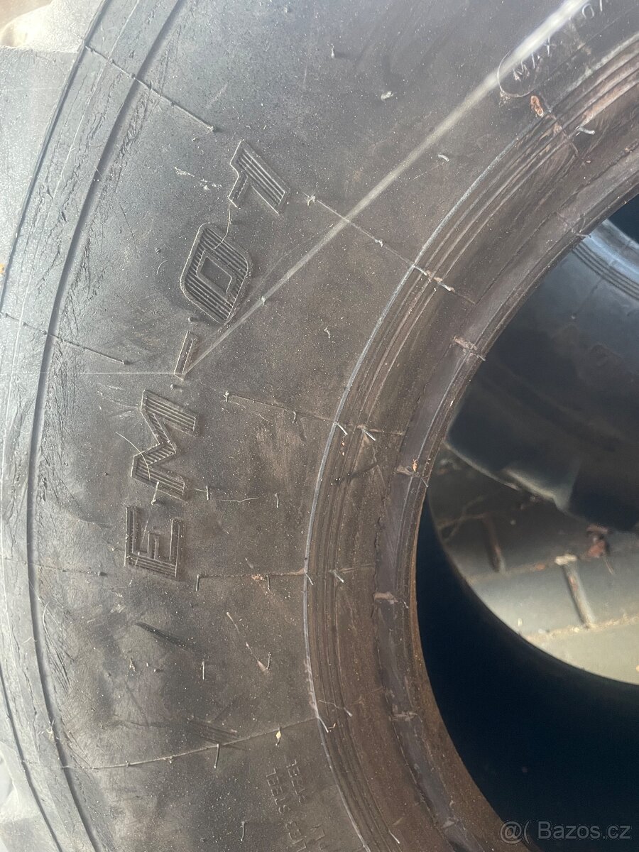 Pneu 405/70-r18 - 2