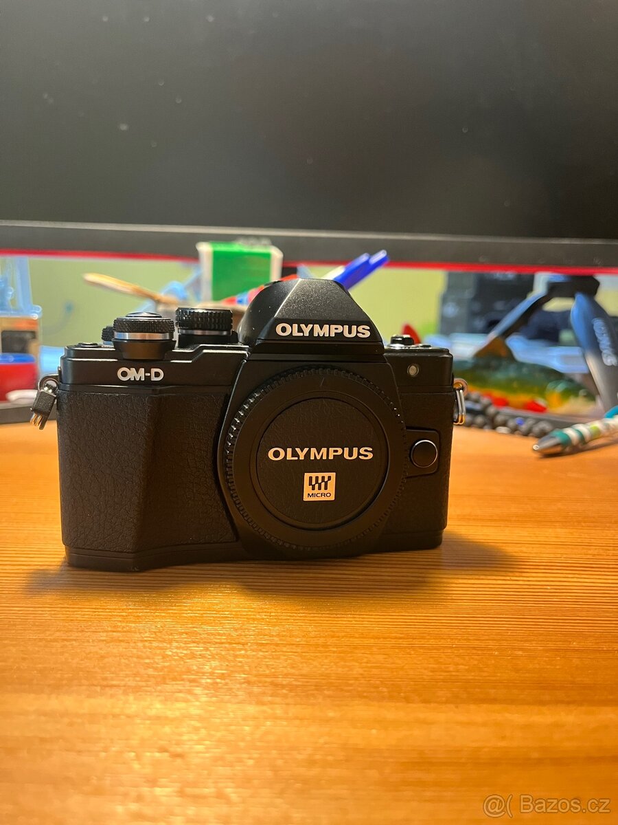 Olympus OM-D E-M10 Mark II - 2